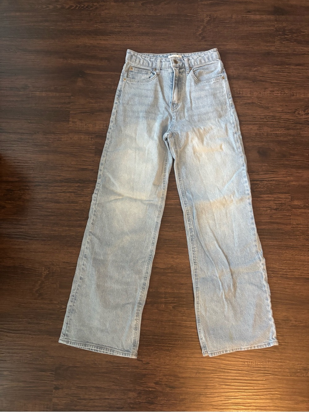 H&M Light Blue Straight Leg Women’s Jeans